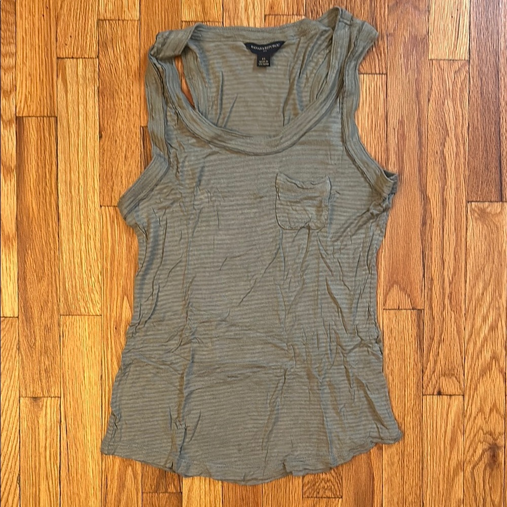 Casual Olive Green Striped Tank Top